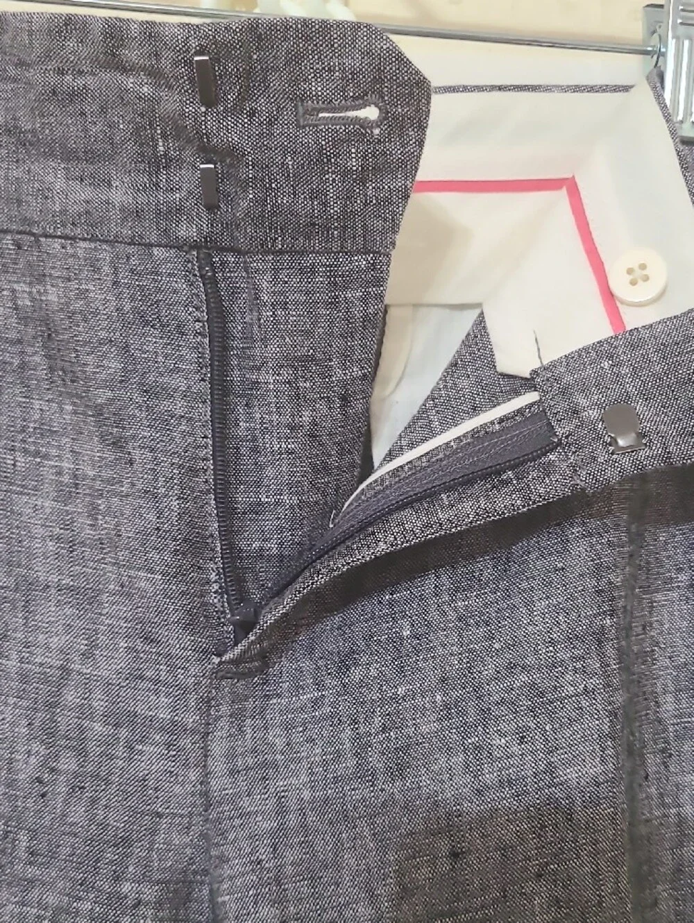 Banana Republic Jackson Fit Women's Gray 100% Linen Dress Pants - Size 6